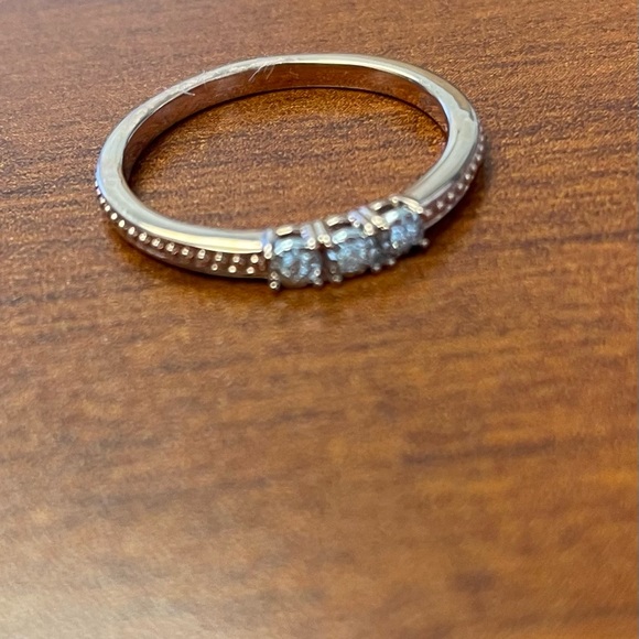 10kt Rose Gold Diamond Designer Ring - Picture 4 of 7